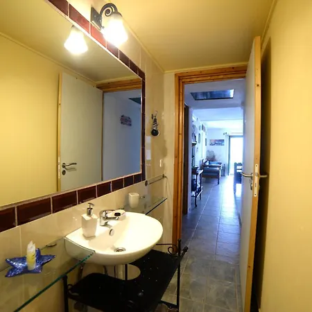 Rural Apartment *