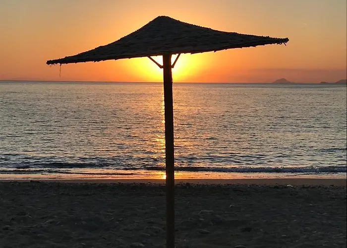 Rural Guest House, Quiet In Nature With Sea View Lägenhet Chavouna